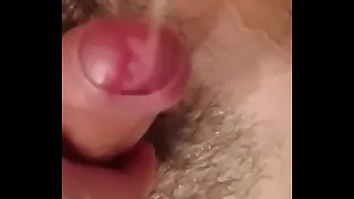 Pipi dans shivering baignoire